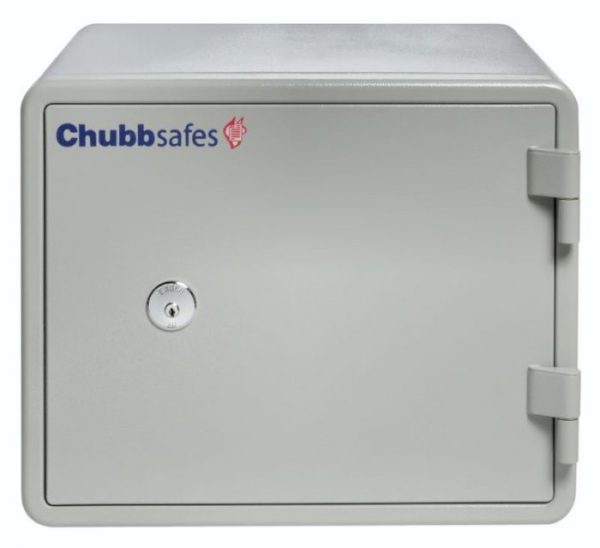 Chubbsafe Executive 25k with cylinder key lock.