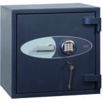 The Phoenix safe Cosmos HS90711E is a high quality Euro Grade 5 security safe that generally is sold as a jeweller safe, retail safe or commercial safe for protection of cash to the tune of£100,000 or valuables/jewellery to £1m. Tested by ECB.S, fire rated for protection of documents and most importantly, recognised by the AiS UK insurance. This size is perfect as a safe for the home. Basically, its a 690mm square security safe with an 80 litre storage. It comes with 2 VdS Class II locks, one being a key lock and the main lock is a high security electronic code lock. There not many better safes than the Phoenix Safe Cosmos HS9071E! with key and electronic locks.