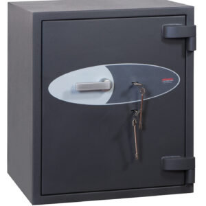 The phoenix safe cosmos hs9072k is a high security euro grade 5 commercial safe. Mainly used as a jeweller safe, however, this is also perfect for high end domestic use or as a retail safe. Its size in height is 850mm tall making it a little taller than a standard desk., and its weight is a mere 757kg!! Tested and certified ECB.S and accepted by UK insurers, to store £100,000 in cash and up to 1 million in jewellery or valuables. It comes with hidden anti drill plates and additional security on its 2 high security key locks. It is also available with electronic and key lock too!