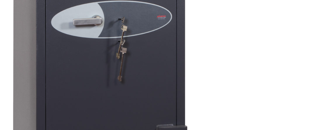 Its big, its strong, its ECB.S tested and certified. This Phoenix safe Cosmos HS9075K is a euro grade 5 security safe with 2 key locks. Its used as a commercial safe, retail safe and jeweller safe and its great as a domestic high grade safe. Approved to store £100,000 in cash or £1m of jewellery or valuables. Internal security devices protect the locks making this a really hard safe so break. Size: It is 1520mm tall by 690mm square , its heavy... only 1250kg. We recommend professional delivery.