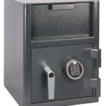 Chubbsafes Omega Deposit size 1e with electronic code lock.