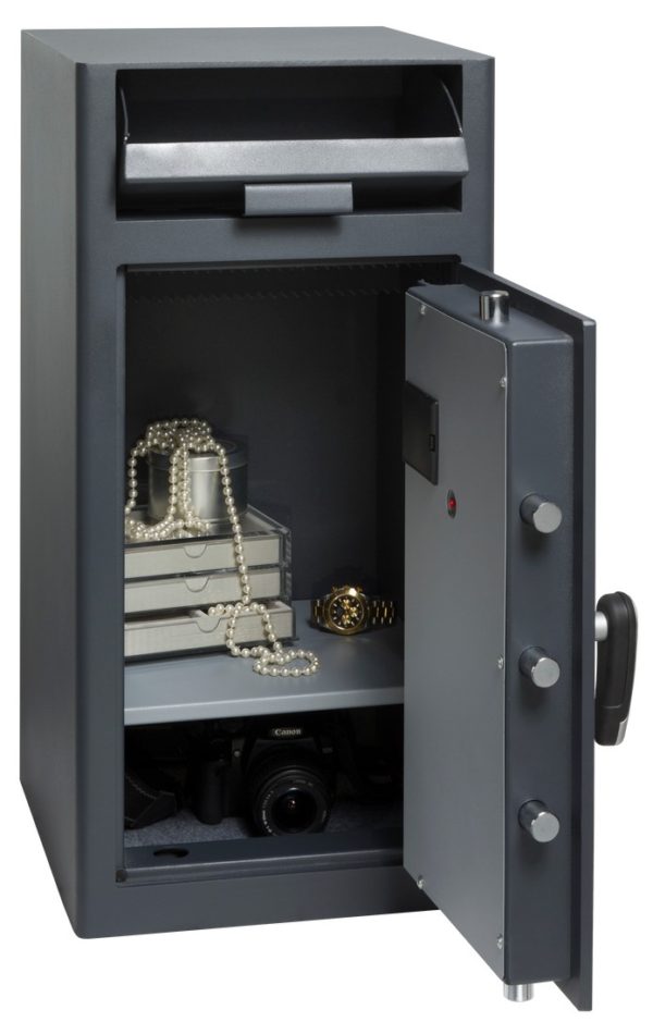 Chubbsafes Omega Deposit 2e with door open