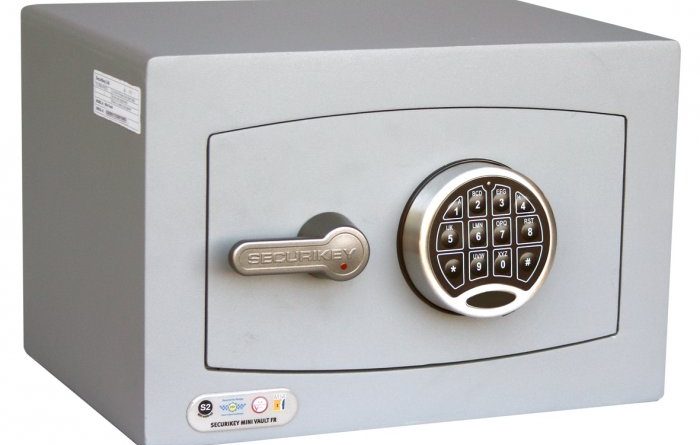Securikey Mini Vault Gold 0E with electronic lock