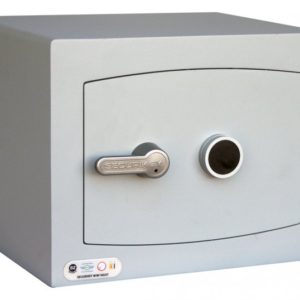 The Securikey Mini Vault Silver 1k is one of4 sizes in this ever popular brand and range of security safes for the home, or indeed office safes. It comes ready for base and/or wall fixing, meets insurance approvals and is built for strength. This model comes with a tried and tested double bitted key lock and is supplied with 2 keys.
