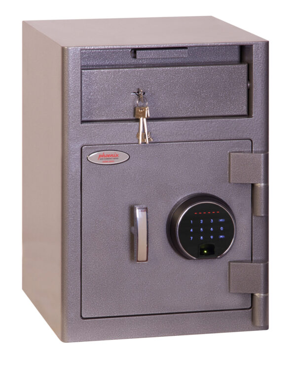 The Phoenix Cashier Deposit SS0996FD is a £3000 cash rated retail deposit safe. This comes with an advanced touchscreen key pad and fingerprint lock for multi users.