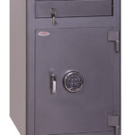 Phoenix safe cashier deposit ss0998ed with electronic lock.