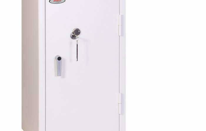 The Phoenix Safe Securstore ss1162k is an ideal medium sized security cabinet, that makes a great office secure cabinet . It comes secured with a high security key lock.