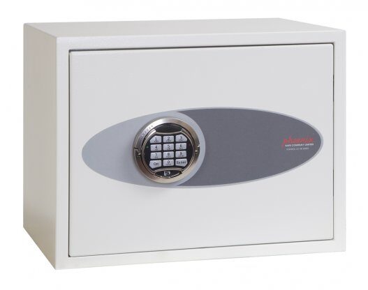 Phoenixsafe Fortress SS1182E with electronic lock