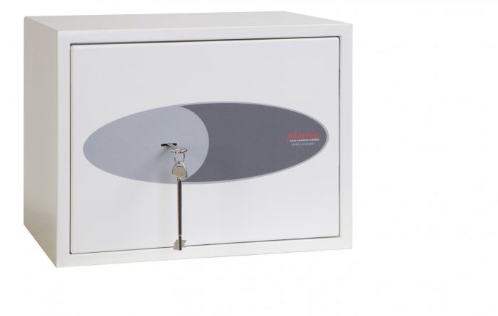 The Phoenix safe Fortress SS1182Kis a quality security safe for the home, or office safe that comes with a £4000 rating to allow you to store £40,000 in valuables. As a secure safe, it can be base fixed with its bolts provided, It comes with a high security key lock with 2 keys.