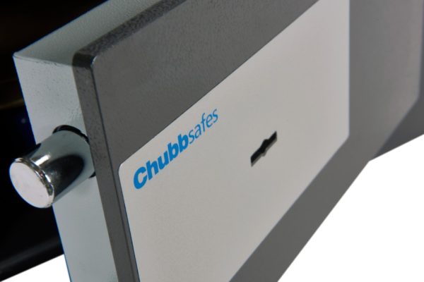 Chubbsafes Sigma deposit double bitted key hole