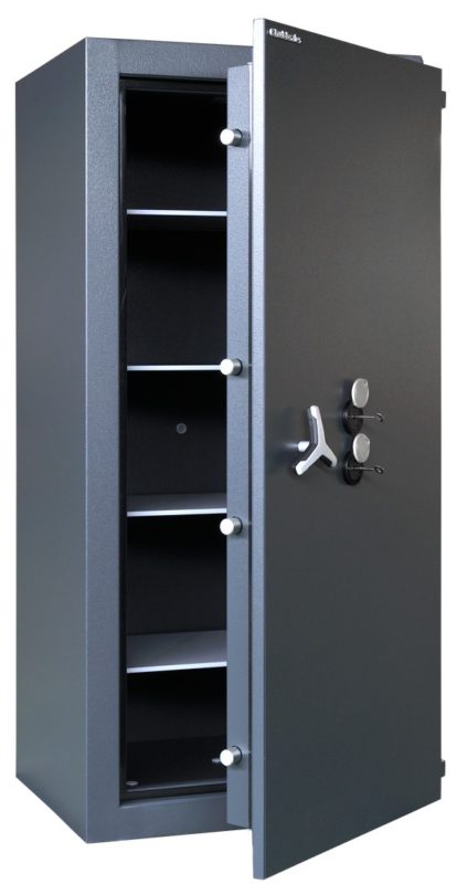 Chubbsafes Trident Grade 5 600k with door open showing bolts