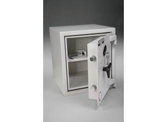 Dudley Safes Harlech Lite S2 Size 00 with high security key lock.