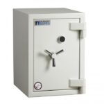 The Dudley Safes Europa EUR1-02 is a euro grade 1 heavy duty commercial safe , office safe or security safe for the home that is a popular sized safe. It comes with a high security key lock or electronic lock.