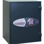 This Phoenix safe Neptune HS1054E is a quality euro grade 1 security safe that is used as a commercial safe or jewellers safe. ECB.S and AiS insurance approved and having 30 minutes fire protection for paper records. Thus comes supplied with a VdS Class 2 electronic code lock.