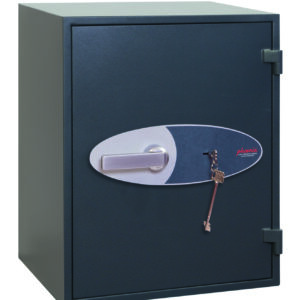 This Phoenix safe Neptune HS1050 Series HS1054K is a safe for the home, jewellers safe and commercial safe rolled into one product. This comes with a high quality key lock and 2 keys.