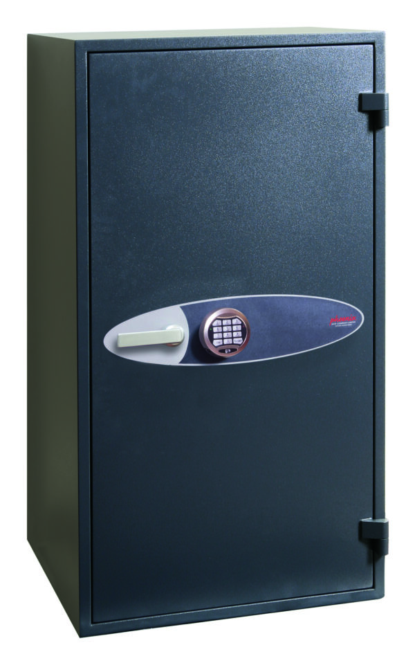 The Phoenix safe Neptune HS1055E is a large euro grade 1 commercial safe or jewellers safe. It is AiS insurance approve office safe, tested by ECB.S and secured by design police approved. It comes with a VdS CLASS 2 APPROVED ELECTRONIC LOCK.