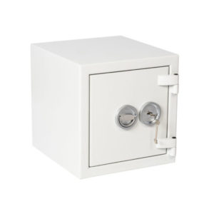 This De Raat drs Prisma Grade 3 1K with key lock is a security safe for the home, Commercial safe or business safe that is a euro grade 3 safe to store up to £35,0000 of jewellery. It is £35,000 rated.