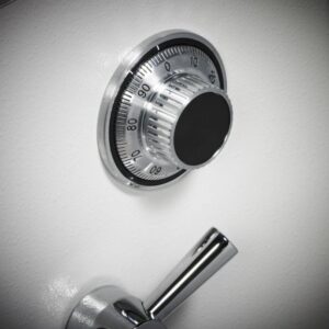combination lock KC. KCis a keyless combination lock, where you dial up your stored code, EG 30, 50, 70 dialling 4x 30, 3 x50 x 2 times 70 (LRLR) then turning until it stops to draw its bolt.