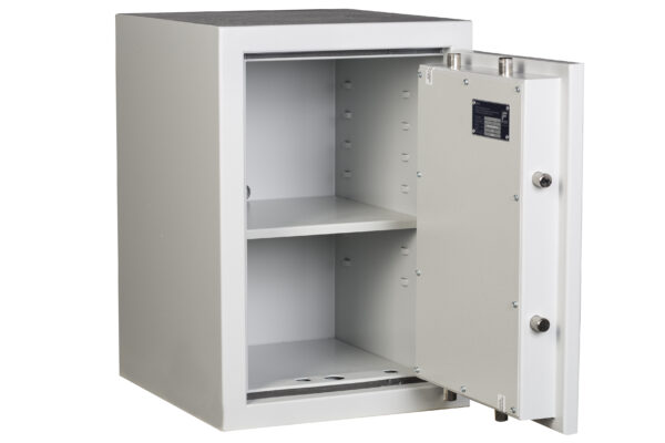De Raat Prism Grade 3 size 2 shown with door open.