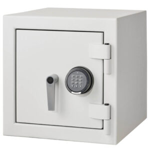 This Prisma Grade 3 size 0e is a high quality small euro grade 3 cash and security safe, perfect for small areas. Its a suitable safe for the home with electronic code lock.
