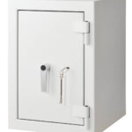 De Raat Prisma Grade 3 size 2k. Ideal safe for the home, office safe and retail safe with high security keylock.