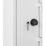 This De Raat DRS Prisma Grade 3 3E is a quality security safe for the home, business safe and commercial safe that comes with one safe. It is £35,000 rated and a high quality euro grade 3 safe that comes with a multi user electronic code lock