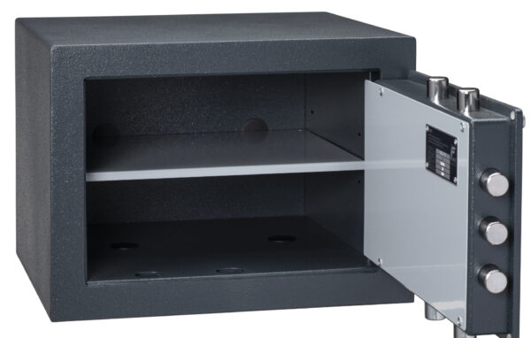 Euro Grade 1, £10,000 cash rated security safe for the home, small commercial safe or office safe with secure key lock and 2 keys.