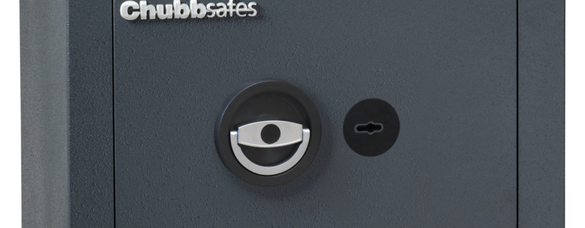 This Chubbsafes Zeta Grade 1 size 25k is a security safe for the home, office safe or small commercial safe that is secured by a high security key lock.