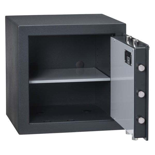 The Zeta Grade 1 size 40k office safe is ready prepared for base and back fixing.
