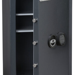 Chubbsafeszeta euro grade 1 size 65e security safe showing 3 way moving bolts. It is a tough commercial safe.