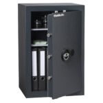 This Chubbsafes Zeta Grade 1 size 65k is a high quality, euro grade 1 security safe for the home, office safe and commercial safe with secure key lock with 2 keys. It is also available in this size with an electronic combination code lock.