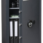 This Chubbsafes Zeta Grade 1 size 65k is a high quality, euro grade 1 security safe for the home, office safe and commercial safe with secure key lock with 2 keys. It is also available in this size with an electronic combination code lock.