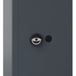 The Chubbsafes Zeta Grade 1 80k is a high quality euro grade 1 security safe for the home, office safe and commercial safe for cash and valuable items. It comes with height adjustable shelves and uses a high quality electronic code lock to open its door.