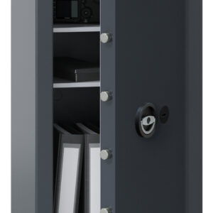 Chubbsafes Zeta Euro Grade 1 size 80k security safe for the home with 3 way locking bolts. Its certified by ECBS