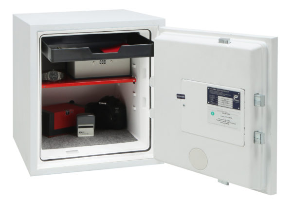 Fortress Pro SS1444E with removable shelf and storage tray. This is a good quality office safe.