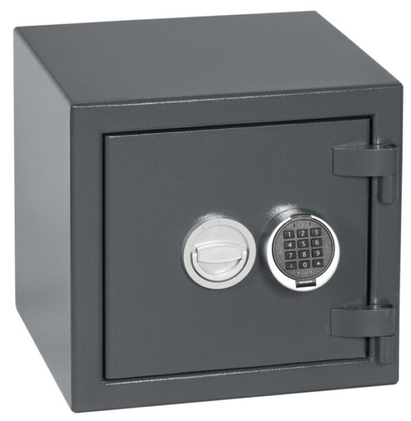 the keysecure victor grade 1 size 2e is a euro grade 1 £10,000 rated insurance approved security safe for the home, office safe and commercial safe. Fitted with a reliable electronic lock with easy to change battery in its keypad. This size is also available with key lock option.