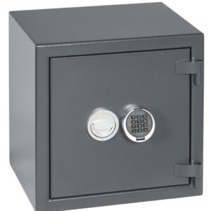 The KeySecure Victor grade 1 size 3e security safe for the home is a euro grade 1 insurance approved office safe or commercial safe. Supplied with one removable shelf it makes a good homesafe with electronic lock.