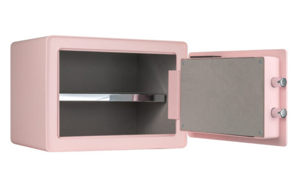 phoenix safe dream 1p showing chrome edge shelf