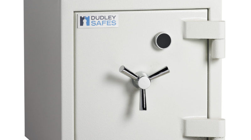 Dudley Safes Europa euro Grade 3 Size 1 commercial safe with key lock