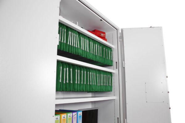 FireCommandershelves capable of lateral file storage.