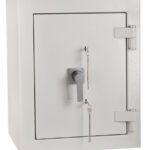 De Raat DRS Prisma grade 4 size 3kk cash safe with two key locks. It is a commercial safe and retailer safe