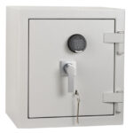 De Raat DRS Prisma Grade 5 size 0ke cash safe with key and electronic locks is a great value commercial safe or retailer safe
