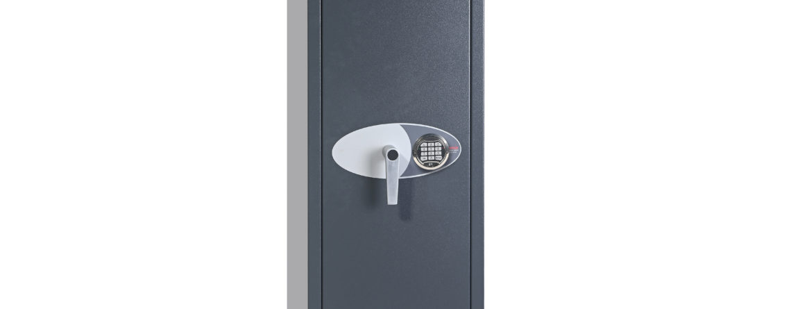 Phoenix Safe GS8020 Series Rigel GS8021E gun safe with high security electronic lock.