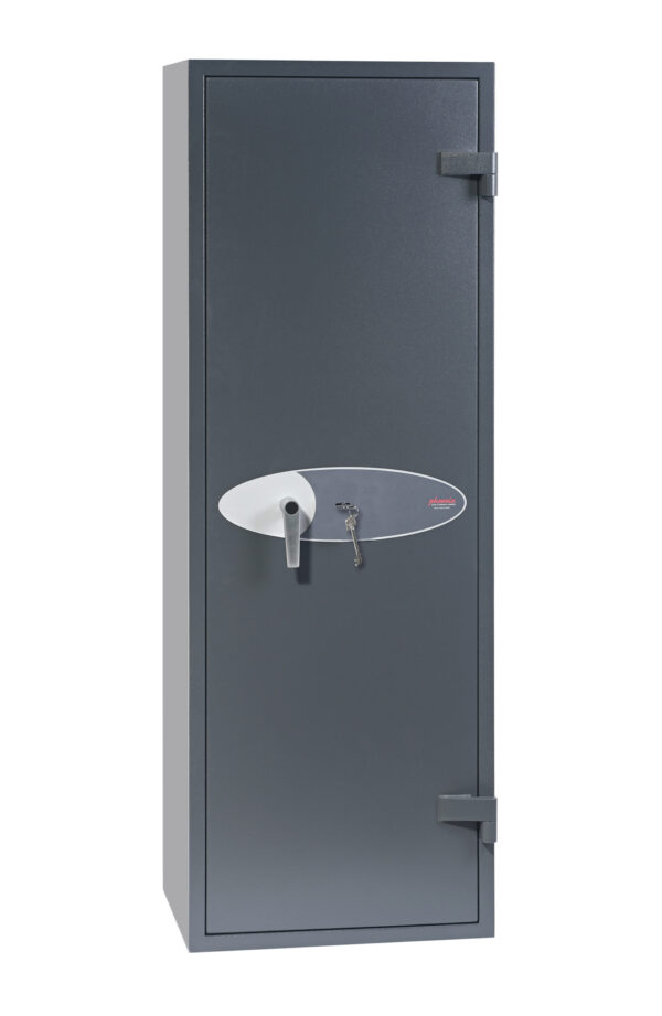 This Phoenix Safe GS8020 Series Rigel Gun safe GS8023K is an 8 gun gun cabinet that comes with a high security key lock