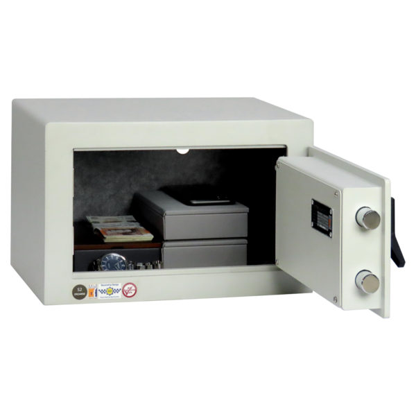 The Chubbsafes HomeVault 15E is shown with its door fully opened to 90 degrees giving you full access to any contents. Please note, this safes internal size is a height of 284mm, Width is 374mm and depth is 205mm. It will take a A4 documents. This version is not afire safe.
