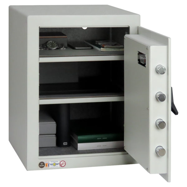 This Chubbsafes Homevault S2 55KL comes with 2 height adjustable and removable shelves, each with an embossed faux leather mat and chubbsafes logo. The door features 4 strong steel locking bolts, carpet interior and USB rechargeable light that comes on with the door open.