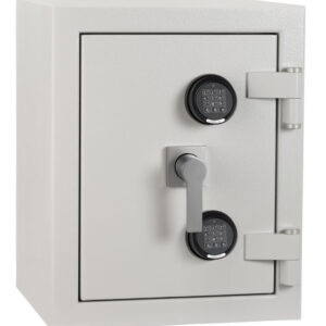 The De Raat Prisma Grade 4 1ee is a high quality euro grade 4 commercial safe, safe for the home and retail safe that comes supplied with two electroniccode locks. Its also available with twin key lock or key and electronic code lock.