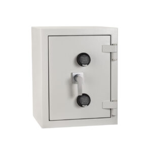 The De Ratt Euro grade 4 2ee is a eurograde4 £60,000 rated security safe for the home, commercial safe, office safe and retail safe that has a 30 minute fire protection for documents. It comes with 2 electronic code locks and is also available with key and electronic lock or twin key locks.