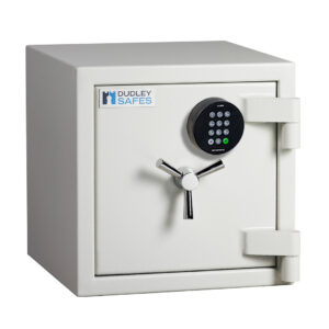 The Dudley Europa EUR3 size 1e is a high quality euro grade 3 security safe for the home, commercial safe and retailer safe. It features a 45 minute certified fire test for documents. Fitted with a secure electronic combination code lock, it is also available with a key lock, in this size.