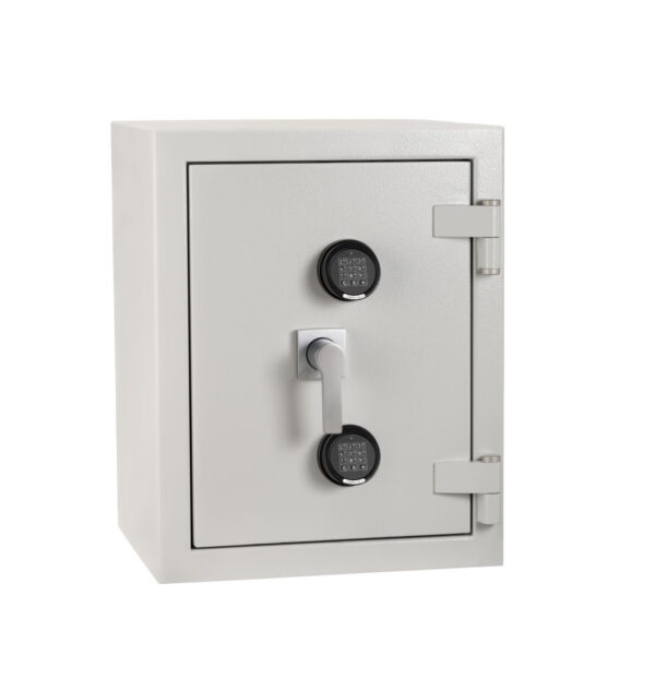 The De Raat Prisma grade 5 size 2ee is a high quality euro grade 5 security safe. Perfect for storing up to £100,000 cash or £1m of jewellery. Normally classed as a commercial safe or retailer safe. it is also a fire safe and it comes with an LPS30 certification for paper records. Insurance approved and a police preferred specification safe, this comes ready for base fixing. It features two electronic combination locks and is also available with twin key locks or key and electronic code locks.